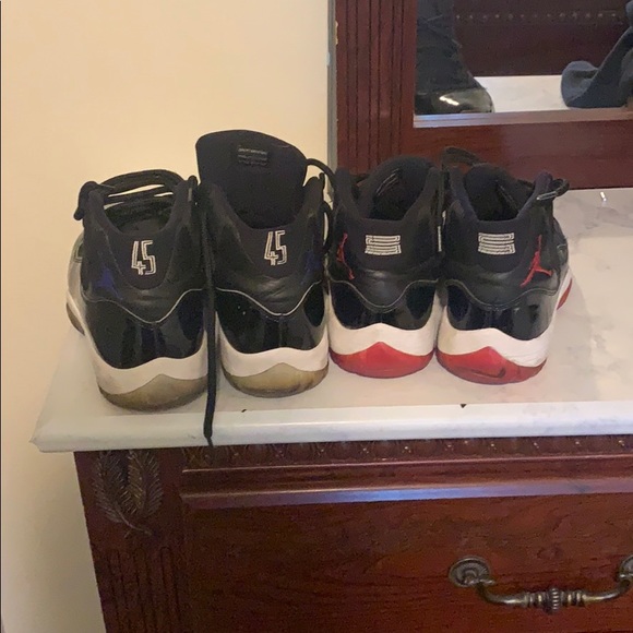 2 pair of Jordan 11s size 10. - Picture 3 of 4